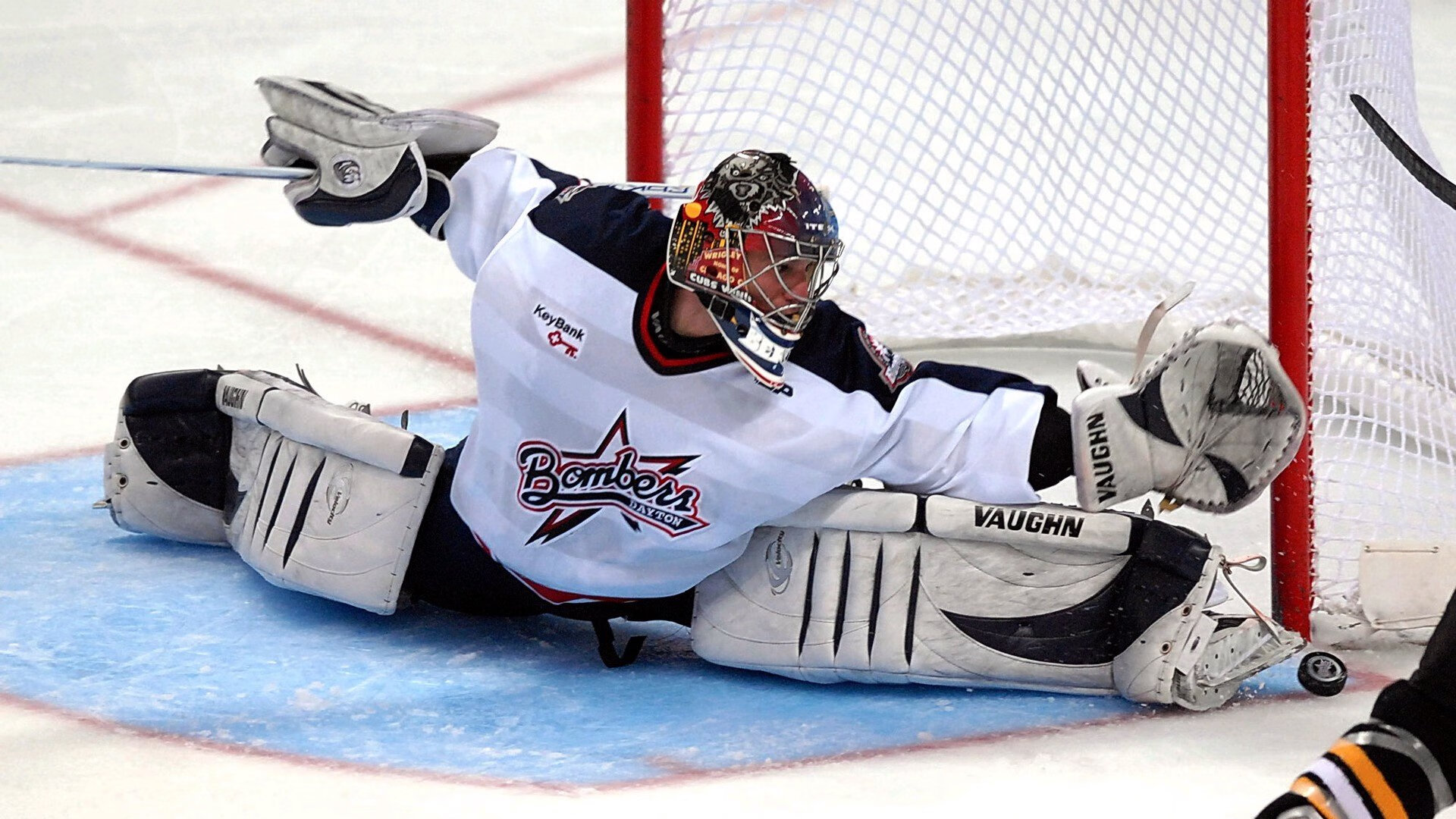 布雷默无解调度铸就战术完胜,伊拉克三球击溃几内亚展露亚洲新势力